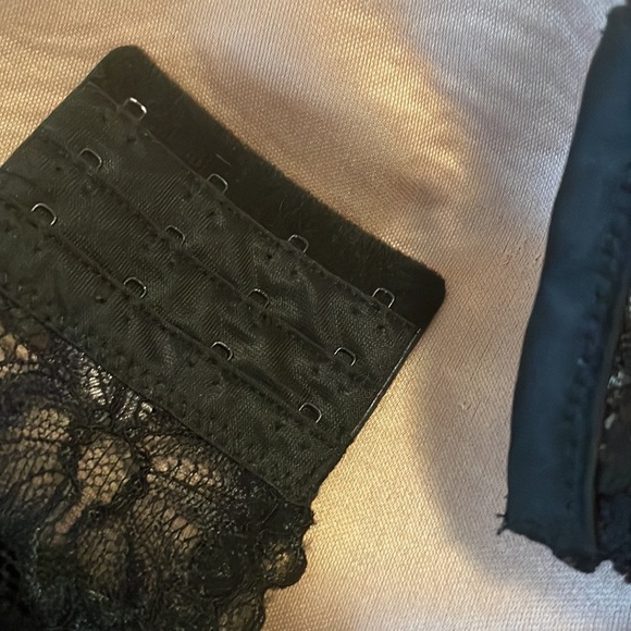 Daisy Fuentes Bra 38 C - Picture 6 of 6